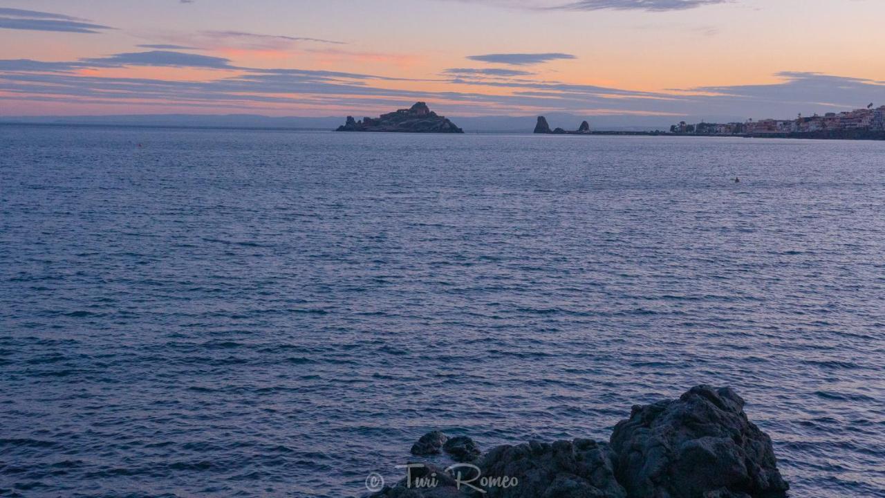 La Dimora Del Faro Hotell Acireale Eksteriør bilde